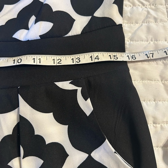 🖤 NWT - London Times Black & White Print Sheath Dress Size 8 - Picture 4 of 6